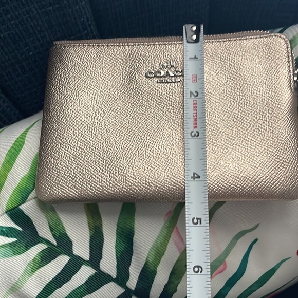 Coach wallet ✨ - Picture 8 of 8